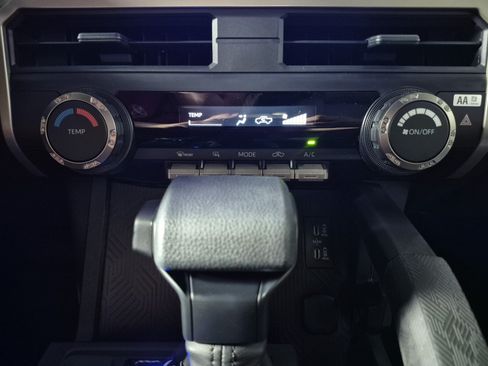 New 2026 Toyota Tacoma SR5 AWD/4WD image 25