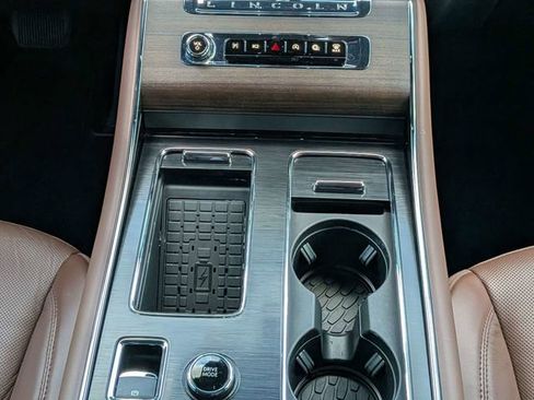 Used 2025 Lincoln Aviator Reserve w/ Illumination Package image 19