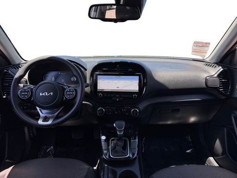 Used 2023 Kia Soul S FWD image 10