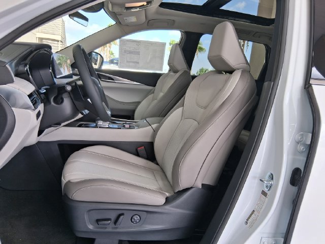 New 2027 INFINITI QX60 Pure w/ Cargo Package FWD image 17