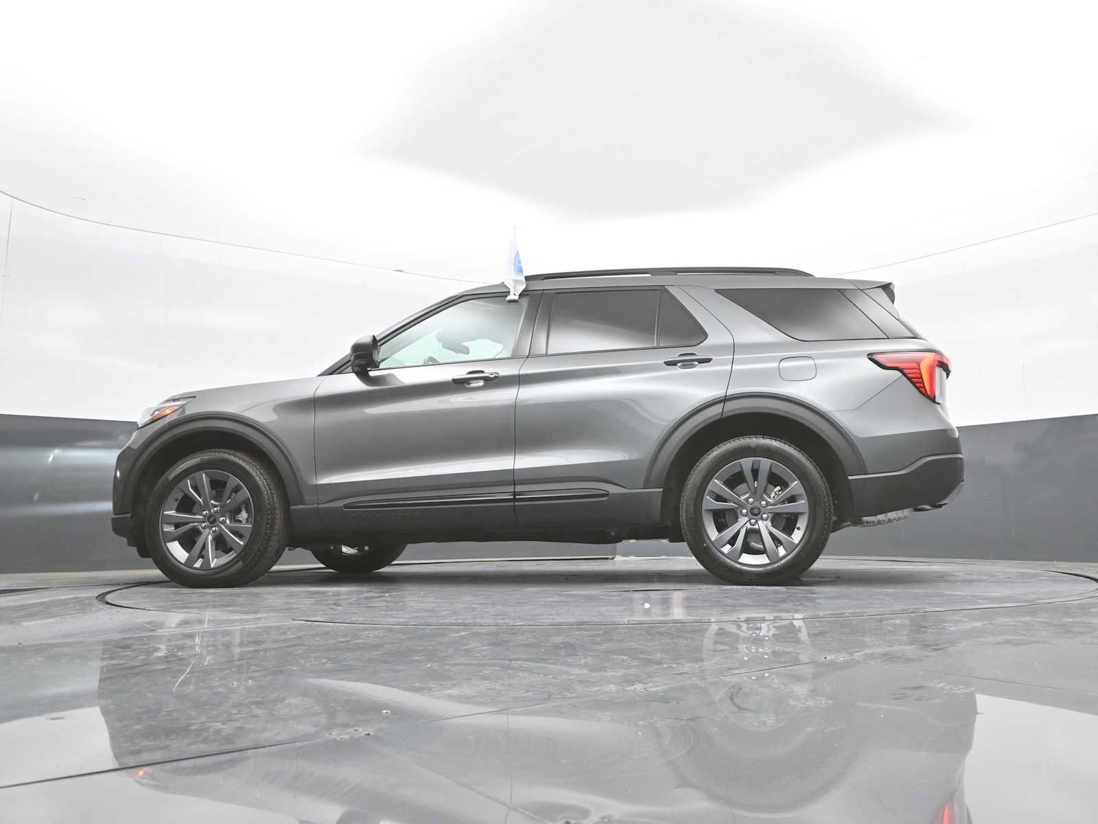 Used 2026 Ford Explorer Active w/ Active Comfort Package AWD/4WD image 62