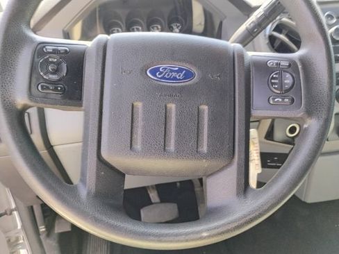 Used 2013 Ford F250 XLT w/ XLT Interior Pkg RWD image 14