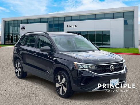 Certified 2024 Volkswagen Taos S AWD/4WD image 3