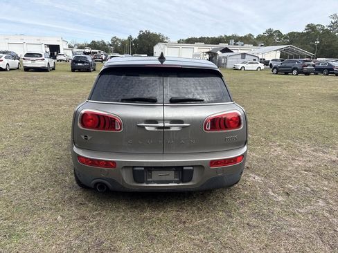 Used 2017 MINI Cooper Clubman image 5
