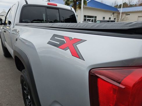 Used 2022 Toyota Tacoma SR5 image 25