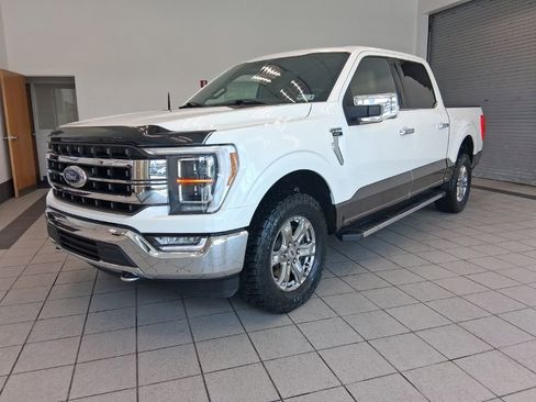 Used 2021 Ford F150 Lariat w/ Equipment Group 502A High AWD/4WD image 4