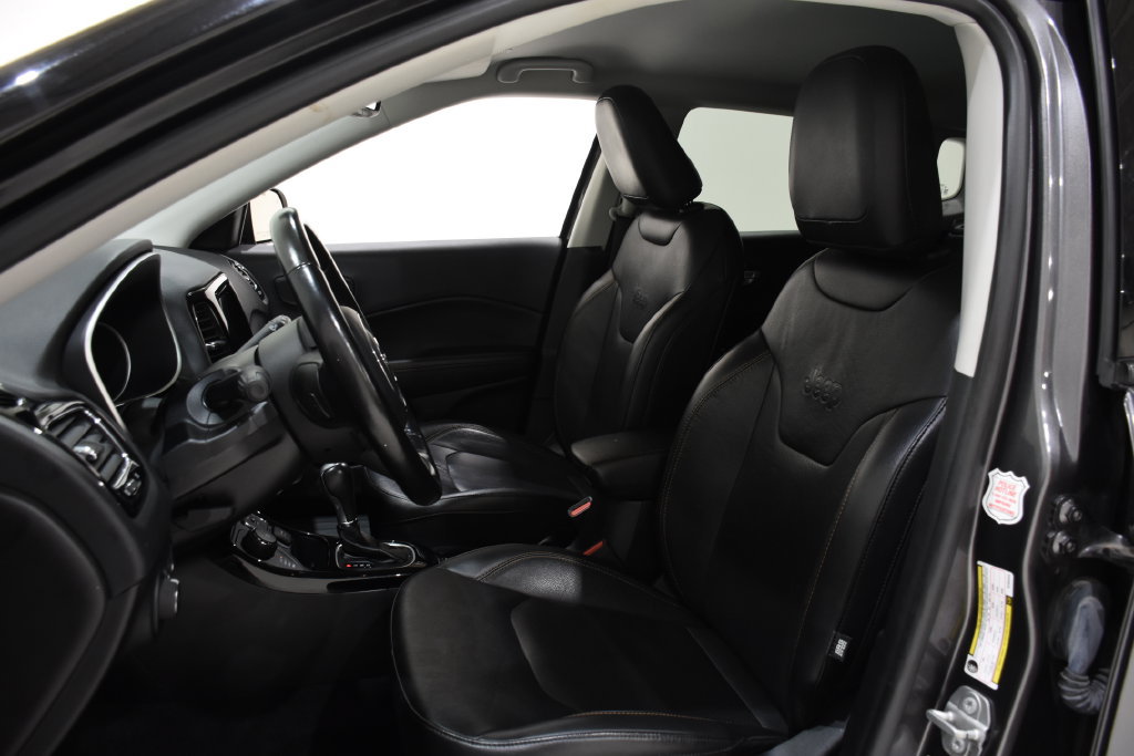 Used 2021 Jeep Compass Limited AWD/4WD image 26