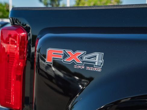 Used 2024 Ford F450 XLT w/ FX4 Off-Road Package AWD/4WD image 27