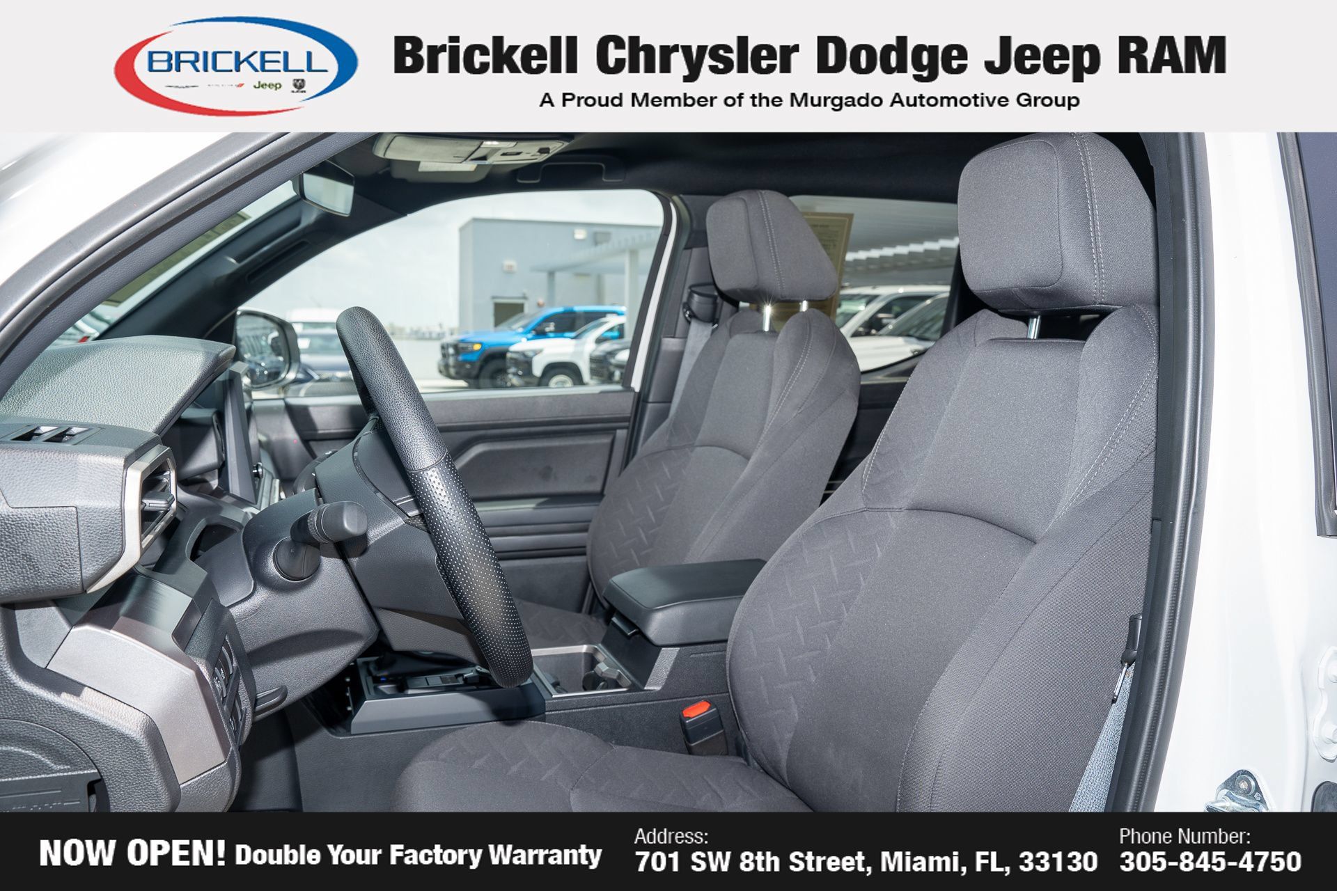 Used 2025 Toyota Tacoma SR5 AWD/4WD image 15