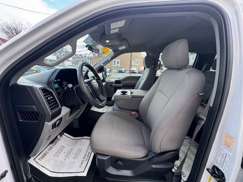 Used 2018 Ford F150 XLT image 9