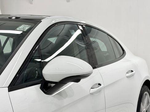 New 2026 Porsche Panamera image 19