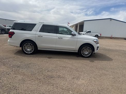 Used 2022 Ford Expedition Max Platinum AWD/4WD image 7