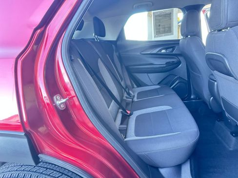 Used 2025 Chevrolet TrailBlazer LT image 39