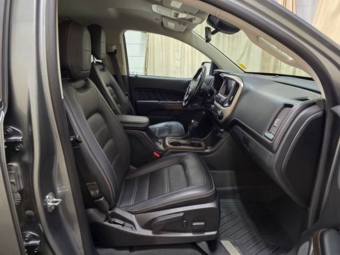 Used 2021 GMC Canyon Denali image 39