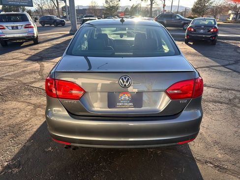 Used 2013 Volkswagen Jetta TDI image 4