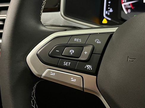 New 2026 Volkswagen Taos SEL AWD/4WD image 25