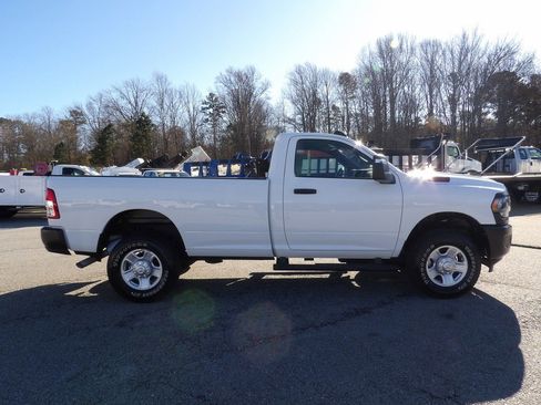 Used 2024 RAM 2500 Tradesman w/ Protection Group AWD/4WD image 9