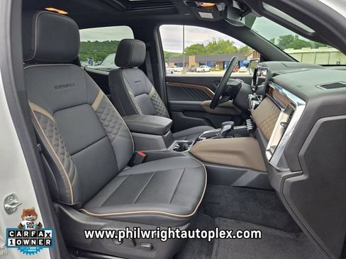Used 2025 GMC Canyon Denali AWD/4WD image 21