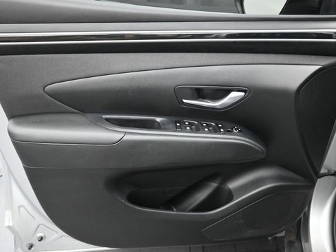 Used 2023 Hyundai Tucson SEL w/ Convenience Package image 10