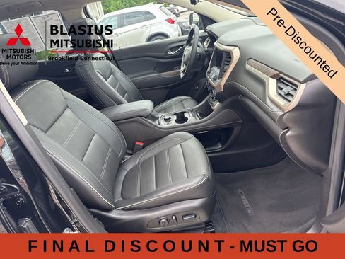 Used 2023 GMC Acadia Denali w/ Black Diamond Edition AWD/4WD image 43
