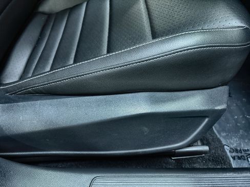 Used 2021 Volkswagen Jetta SE image 35