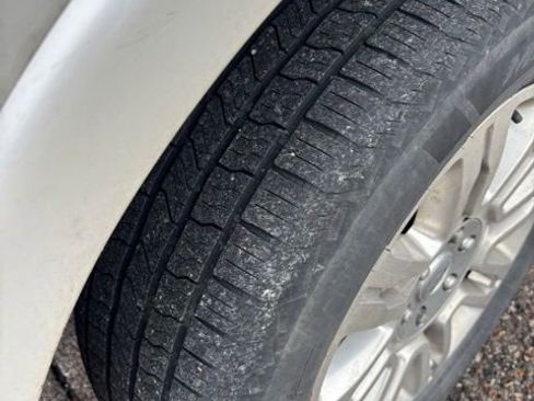 Used 2012 Ford F150 Platinum image 12