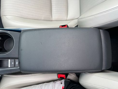 Used 2023 Honda Civic EX-L image 40