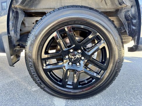 Used 2022 Chevrolet Silverado 1500 Custom image 30