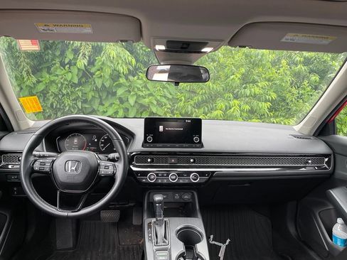 Used 2024 Honda Civic EX image 11