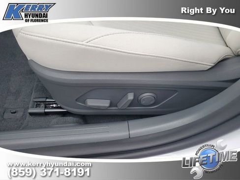 New 2026 Hyundai Sonata SEL image 17