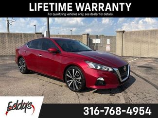 Used 2021 Nissan Altima 2.5 Platinum AWD/4WD video 1