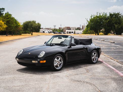 Used 1995 Porsche 911 Carrera RWD image 15