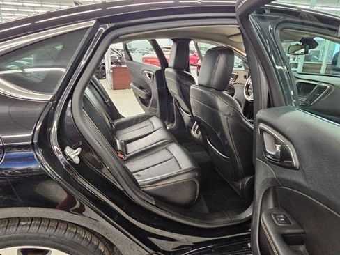 Used 2015 Chrysler 200 C w/ Navigation & Sound Group I FWD image 37