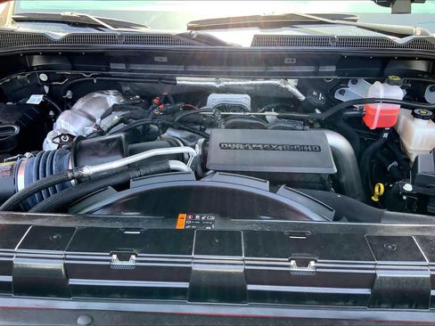 Used 2025 GMC Sierra 2500 AT4X AWD/4WD image 34