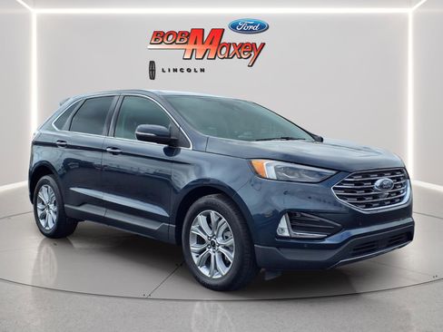 Used 2024 Ford Edge Titanium w/ Equipment Group 301A image 3