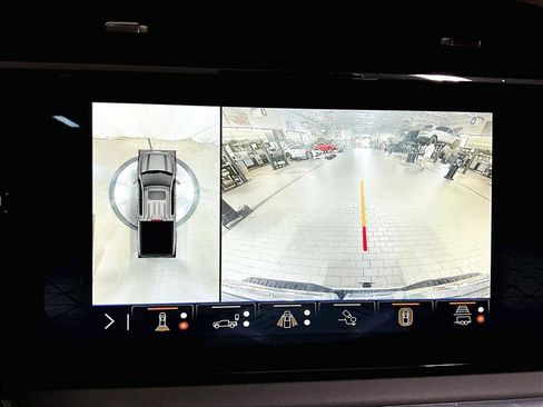 Used 2024 GMC Sierra 1500 Denali Ultimate AWD/4WD image 19