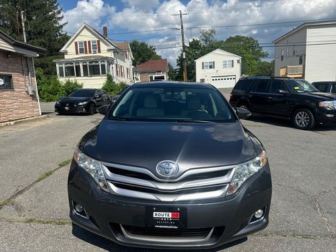 Used 2014 Toyota Venza XLE w/ XLE Premium Package AWD/4WD image 3