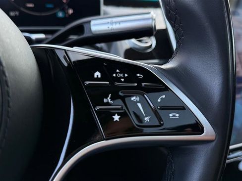 Used 2023 Mercedes-Benz S 580 4MATIC Sedan w/ Warmth & Comfort Package image 28