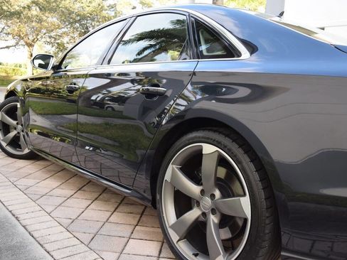 Used 2015 Audi S8 image 25