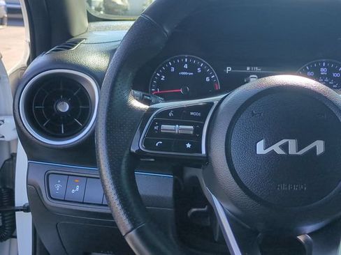 Used 2024 Kia Forte GT-Line FWD image 18