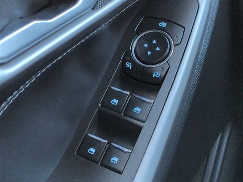 Certified 2023 Ford Explorer XLT w/ Equipment Group 202A image 23