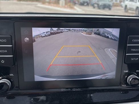 Used 2022 Kia Seltos LX image 7