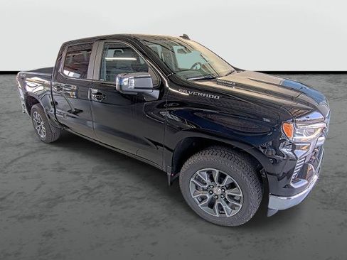 New 2026 Chevrolet Silverado 1500 LT w/ Safety Package AWD/4WD image 5