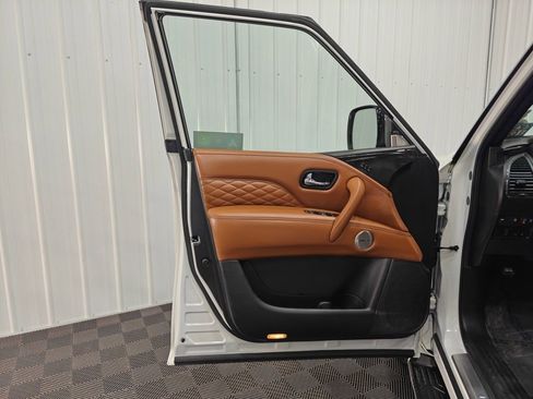 Used 2021 INFINITI QX80 Sensory w/ Cargo Package image 42