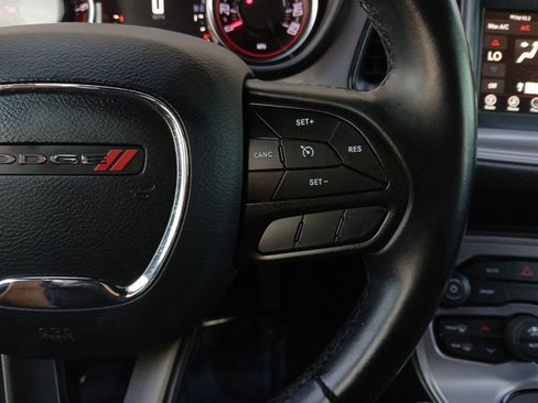Used 2023 Dodge Challenger SXT RWD image 25