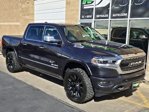 Used 2020 RAM 1500 Limited w/ Body Color Bumper Group image 10