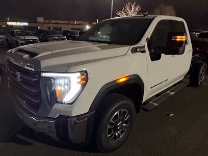 New 2026 GMC Sierra 3500 SLE w/ Remote Start Package