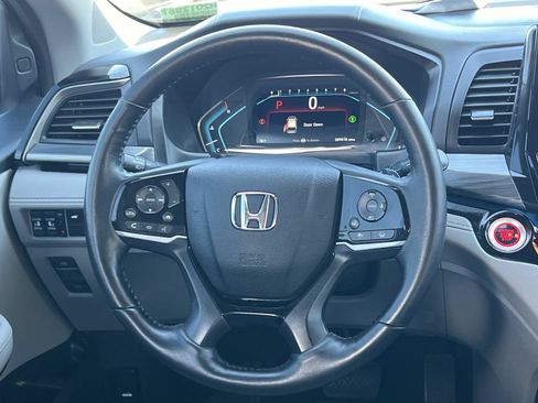 Used 2022 Honda Odyssey Elite image 8