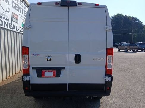 New 2026 RAM ProMaster 2500 w/ Convenience Group FWD image 4
