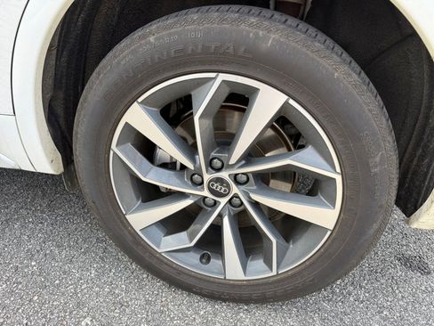 Certified 2023 Audi Q5 2.0T Premium Plus w/ Premium Plus Package image 22